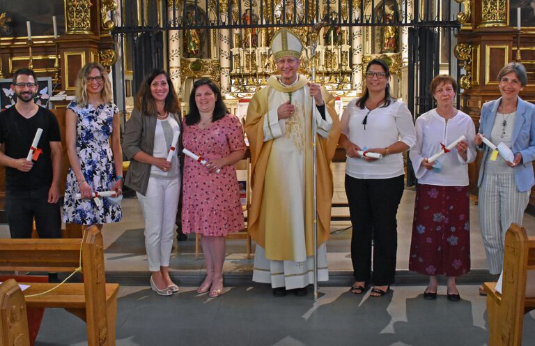 CCRFE: les nouveaux agents pastoraux fêtent leur diplôme à Bulle